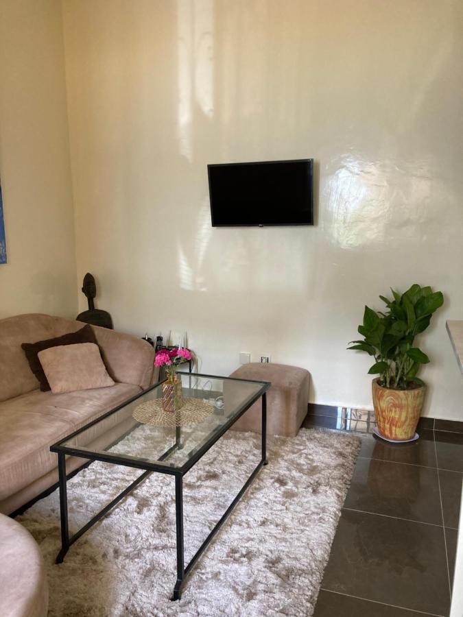 Chez Camille A Zac Mbao Apartment Diokoul Ngoại thất bức ảnh